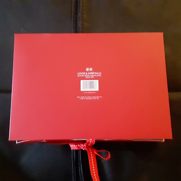 Set of 4 Lindt Master Chocolatier Gift Boxes - Picture 4 of 4